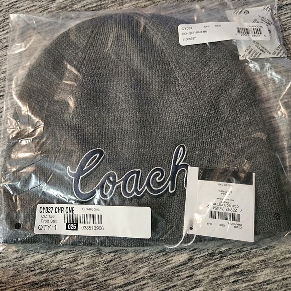 Coach hat - Picture 1 of 1